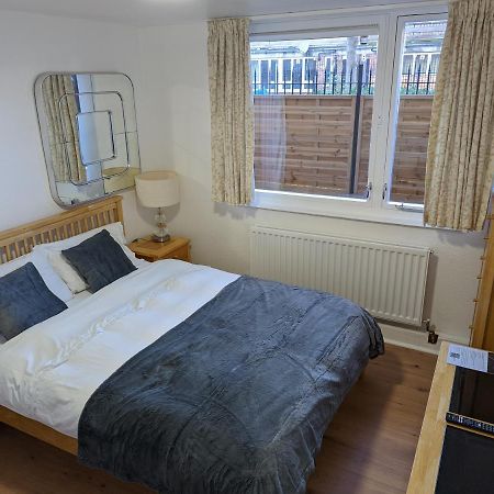 Beautiful Independent Apartment In London Uk Luaran gambar