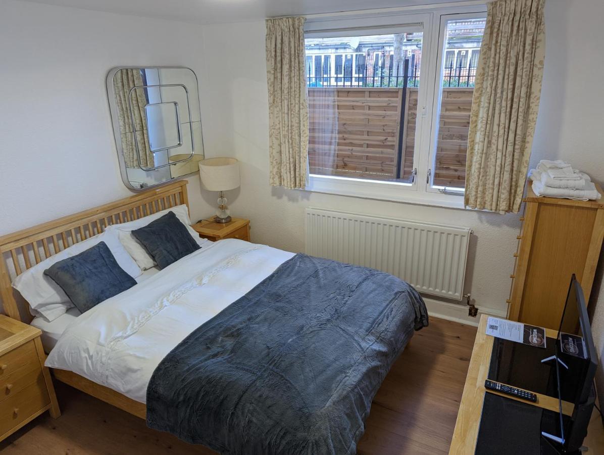 Beautiful Independent Apartment In London Uk Luaran gambar