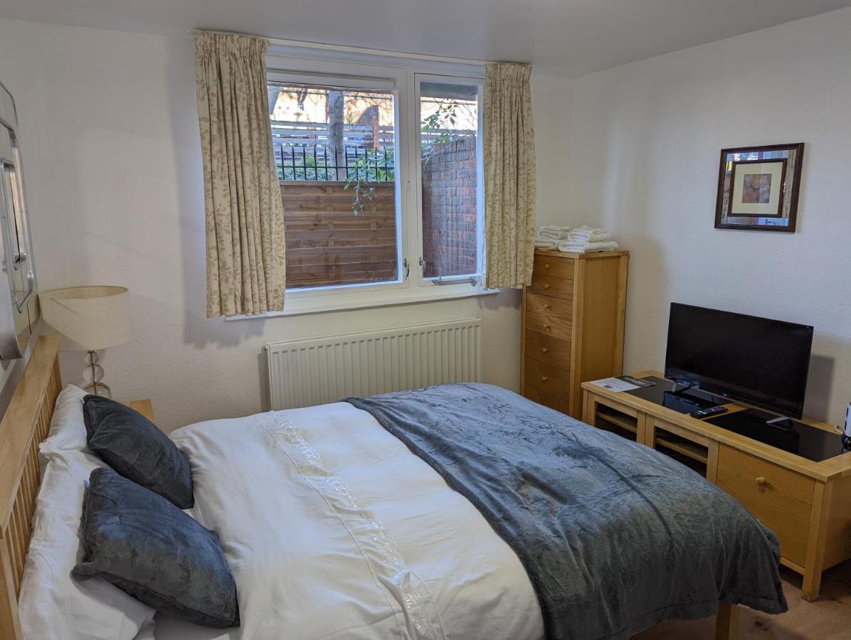Beautiful Independent Apartment In London Uk Luaran gambar